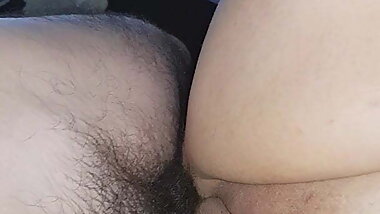 Madame aime aussi se remplir le minou