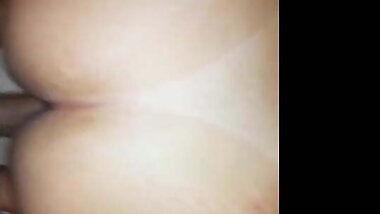 Comendo a novinha da bunda grande