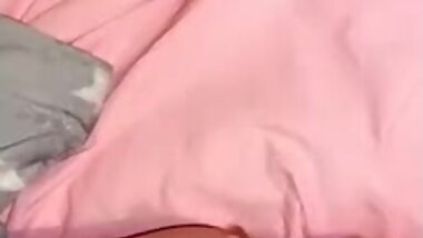 Fast fingering moaning and dirty talk