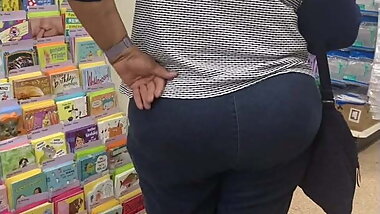 Granny with a High Booty in Jeans