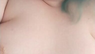 Chubby Deku-chan cums for her senpai