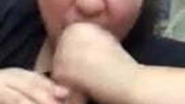 Dick sucking lesson from Asian bj artist head game blowjob