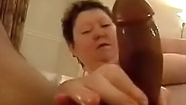 He films fat chick sucking his cock