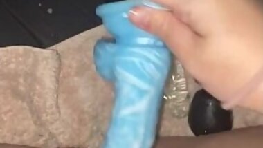 Uncontrollable Extreme Squirting Orgasm Close Up