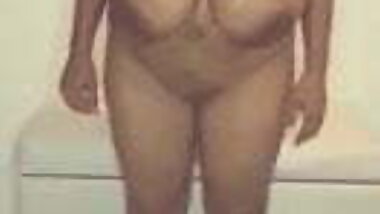 I love macromastia breast