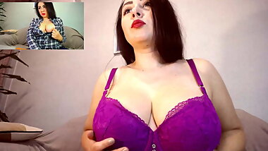 lesbian girl masturbates till orgasm while watching porn