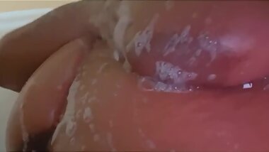 Help Me Sud These Big Tits In The Shower