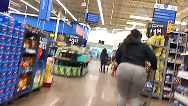 White bbw jiggling deep wedgie big booty