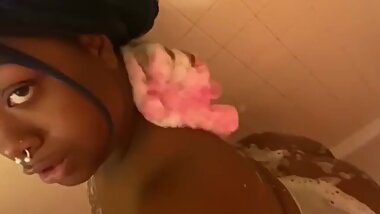 Soapy fat ass (onlyfans girl)
