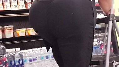 BBW maid with a mega booty