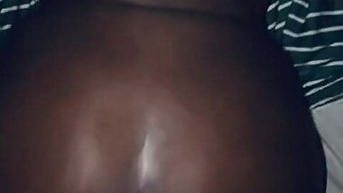 Throw that big ass back