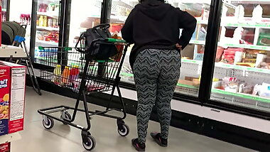 Pt2 Blk granny thwn booty n acircle posing teasing bending