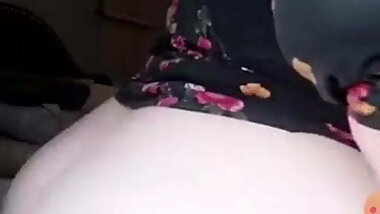 Pearbooty88 big ass milf