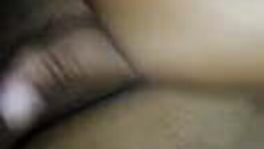 Playing with her fat pussy