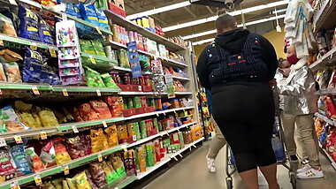 Nice bbw black nutrageous booty