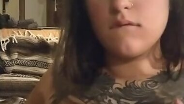 Latina MILF with a Phattt ass